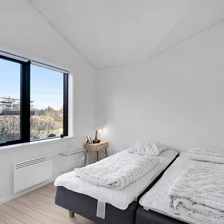 Beautiful With Panoramic Views, *